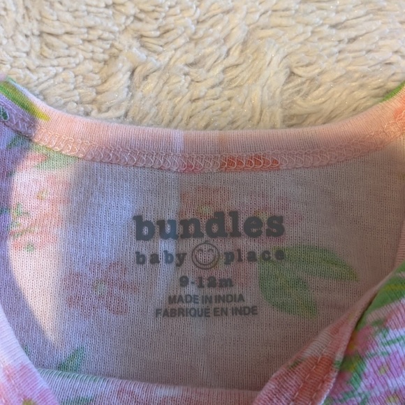 (3 for $10) bundles floral bodysuit - Picture 4 of 6